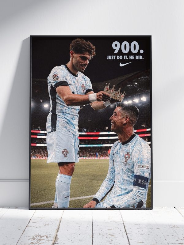 Cristiano Ronaldo "900" Poster