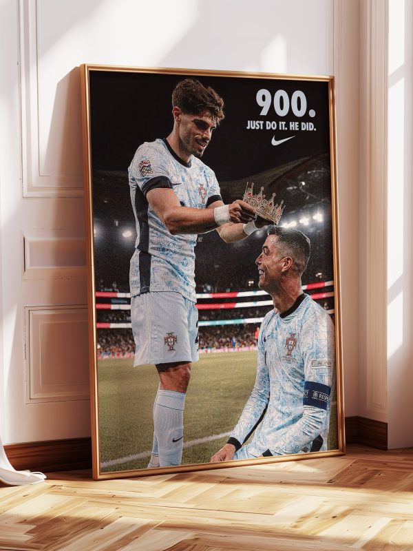 Cristiano Ronaldo "900" Poster